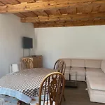 Apartament Kondas Haz *