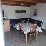 Apartament Kondas Haz *
