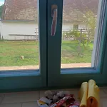 Kondas Haz Apartament Doroske