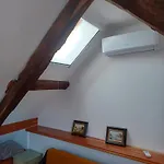 Kondas Haz