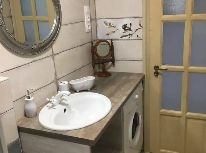 Kondas Haz Διαμέρισμα Doroske