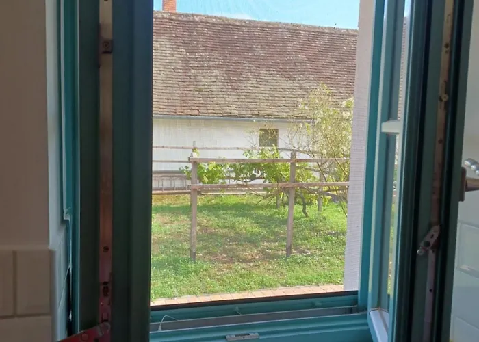 Kondas Haz Διαμέρισμα *